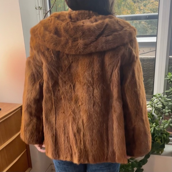 Vintage Fur Coat - size small - Picture 3 of 10